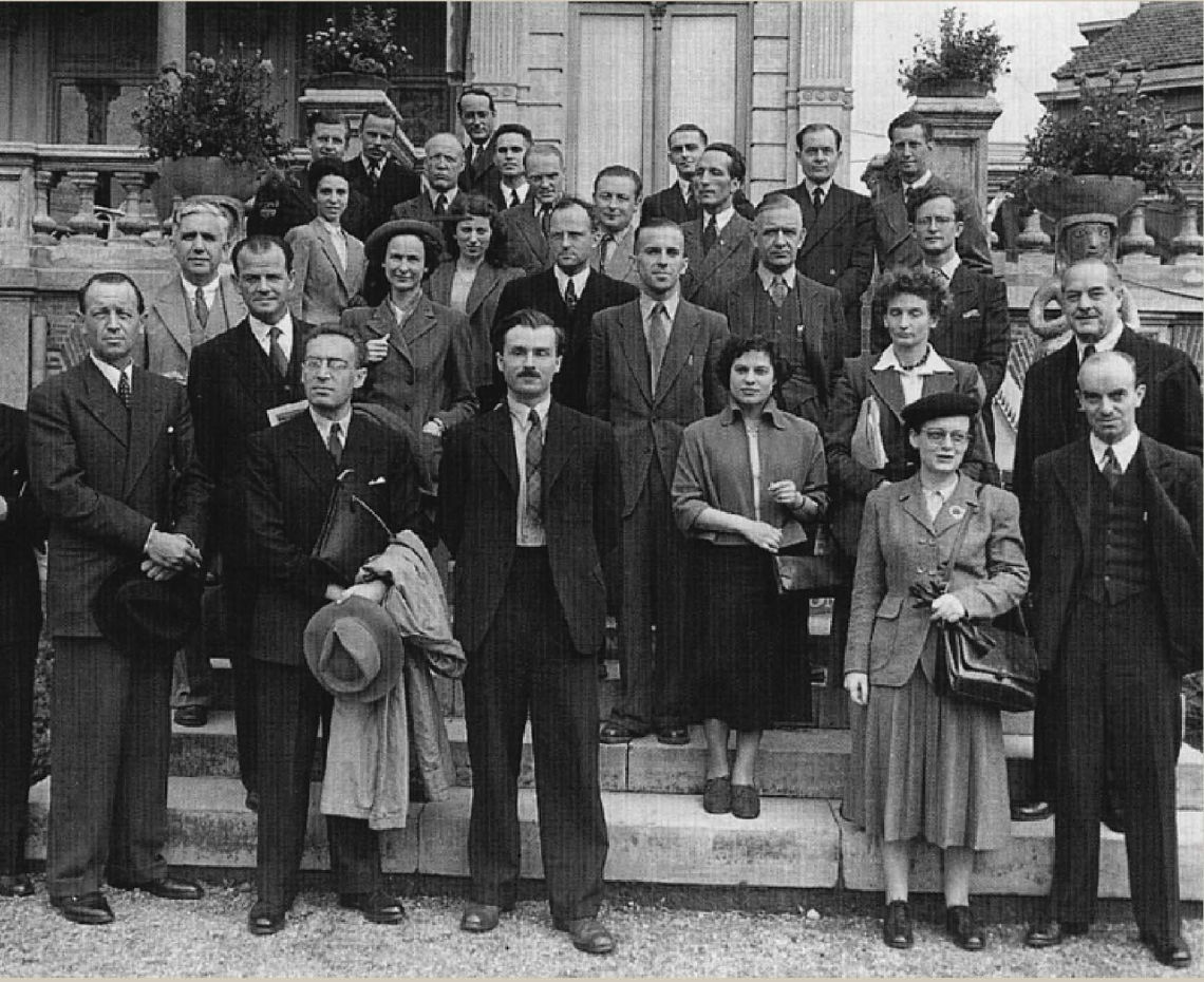 ESOMAR Founders posing for a picture in 1948